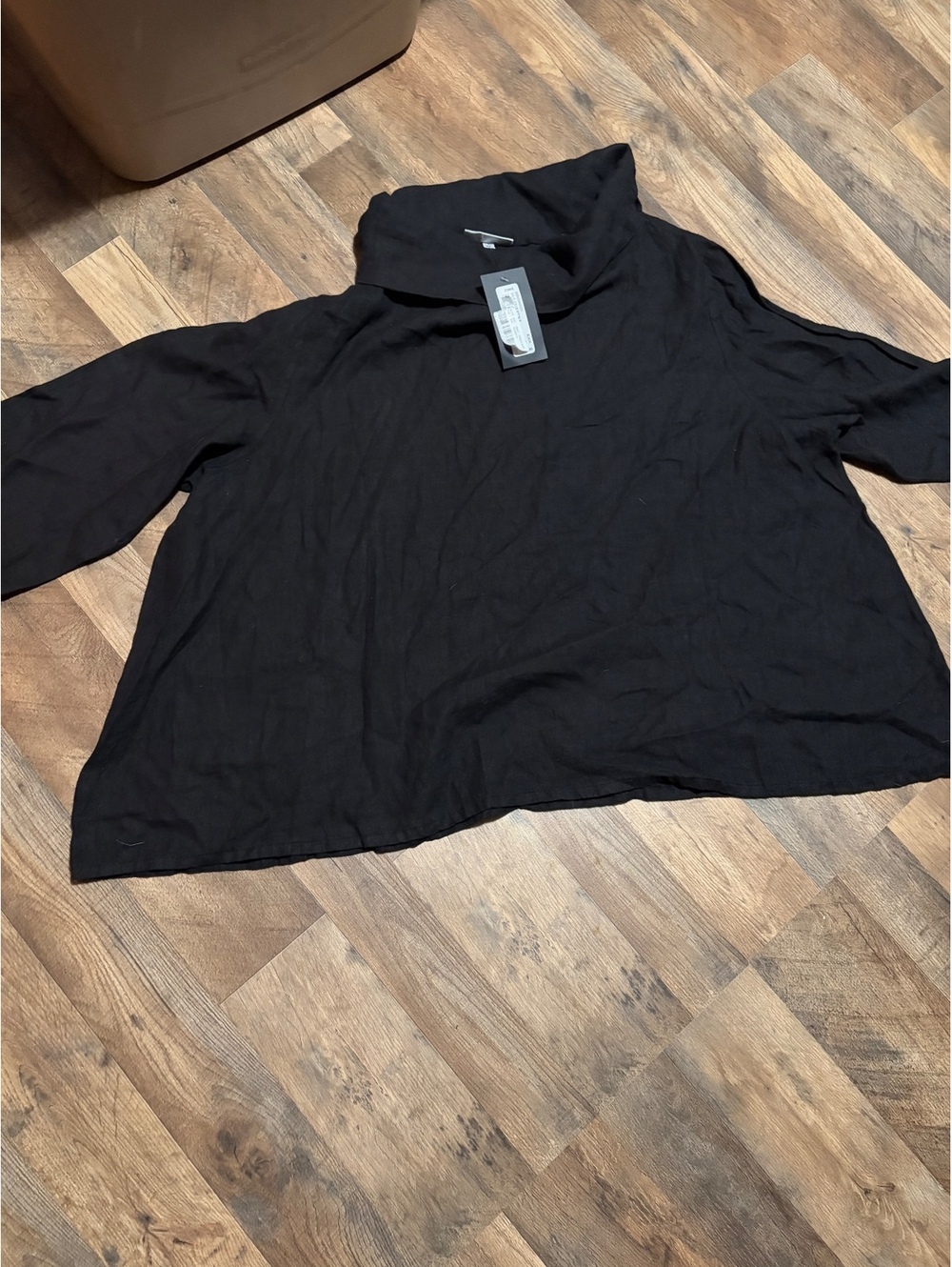 Bryn Walker Black 3/4 Sleeve Linen Top Made in USA